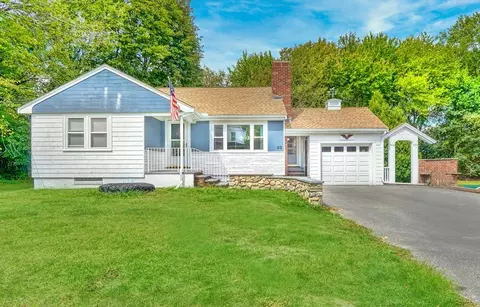 33 Eustis St, Saugus, MA 01906
