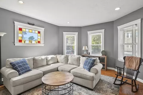 26 Tower St, Worcester, MA 01606 photo 6