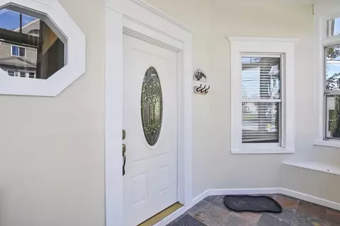 26 Tower St, Worcester, MA 01606 photo 4