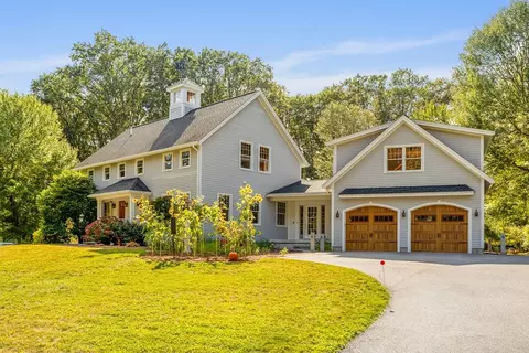 7 Amble Rd, Chelmsford, MA 01824