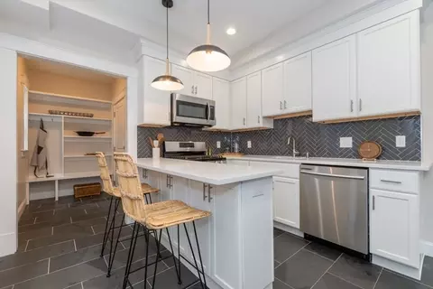 14 Marie St #2, Boston, MA 02122