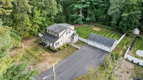24 Dunstable Rd, Westford, MA 01886