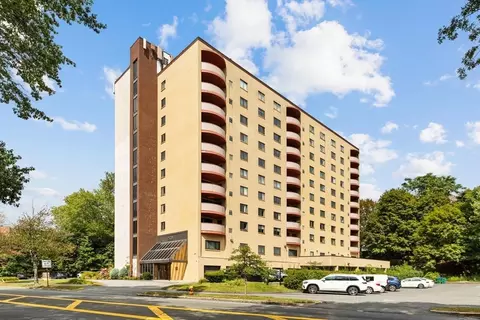 2500 Mystic Valley Pkwy #701, Medford, MA 02155