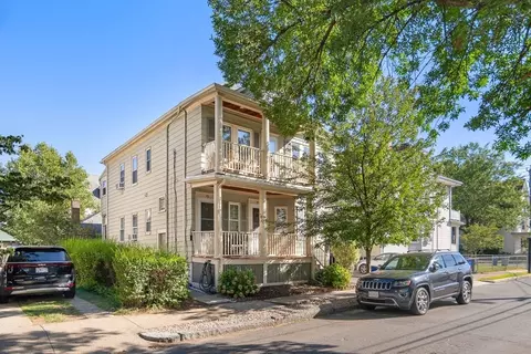 41-43 Palmer St #43, Arlington, MA 02474