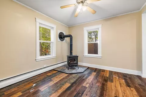 14 Bates Rd, Gardner, MA 01440 photo 7