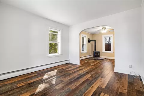 14 Bates Rd, Gardner, MA 01440 photo 5