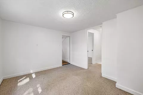 14 Bates Rd, Gardner, MA 01440 photo 17