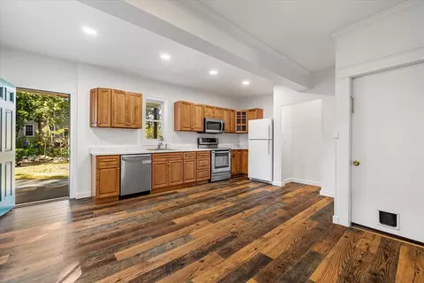14 Bates Rd, Gardner, MA 01440 photo 10
