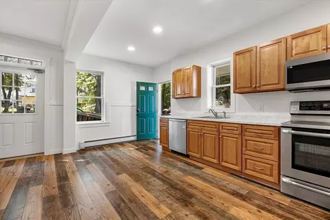 14 Bates Rd, Gardner, MA 01440 photo 11