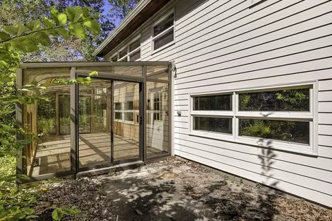 77 Prospect St, Upton, MA 01568 photo 8
