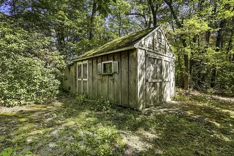 77 Prospect St, Upton, MA 01568 photo 5