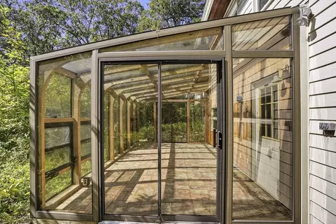 77 Prospect St, Upton, MA 01568 photo 9