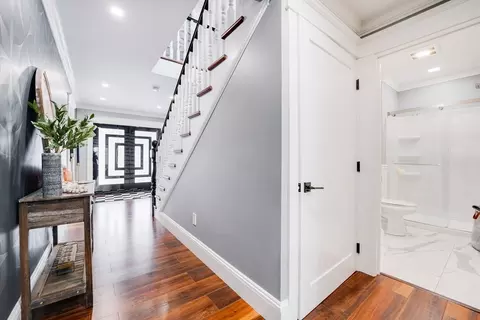 208 Florence St, Fall River, MA 02720 photo 8