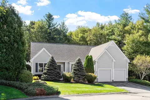 31 Sandstone Rd #31, Westford, MA 01886