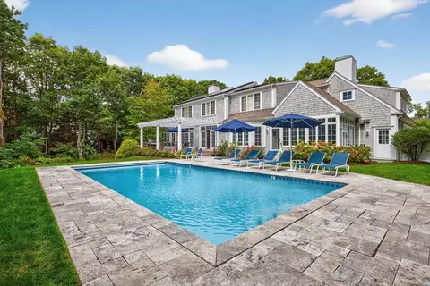 355 Bridge St, Osterville, MA 02655 photo 3