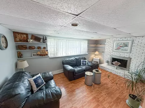 35 Marshview Dr, Marshfield, MA 02050 photo 17