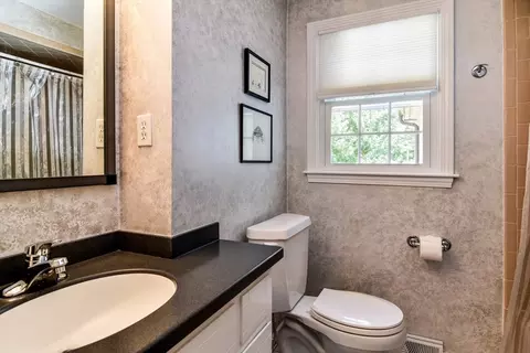 18 Lomas Dr, Framingham, MA 01701 photo 13
