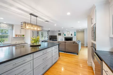 32 Park View Dr, Hingham, MA 02043 photo 6