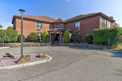 934 Southern Artery #109, Quincy, MA 02169