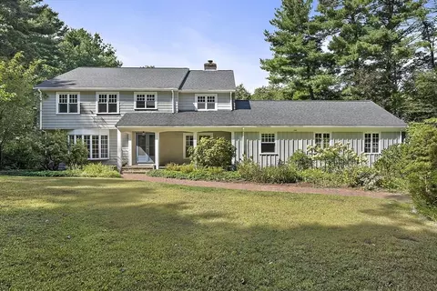 10 Green Ln, Canton, MA 02021