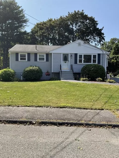 55 Hurley Cir, Marlborough, MA 01752