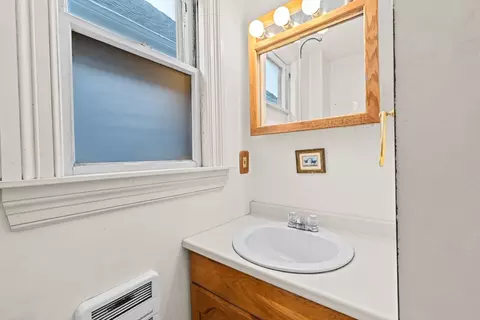 14 Clay Ave, Everett, MA 02149 photo 12