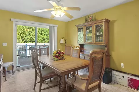 8 Beaumont Rd, Worcester, MA 01604 photo 4