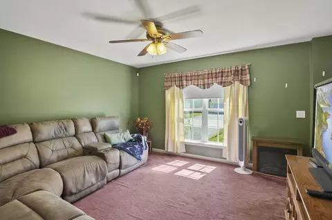 8 Beaumont Rd, Worcester, MA 01604 photo 5