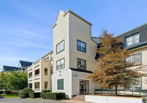 38 Carter St #105, Everett, MA 02149