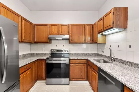 38 Carter St #105, Everett, MA 02149 photo 4