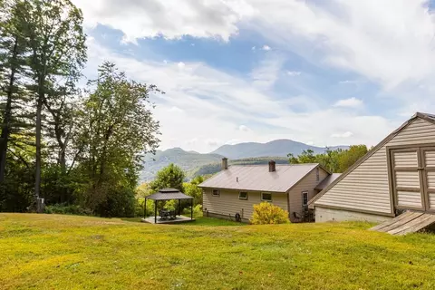 450 N Eagle St, Clarksburg, MA 01247