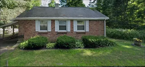118 Southville Rd, Southborough, MA 01772