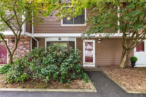 4 Anderson Way #2, Malden, MA 02148