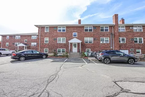 Exterior - 239 Main St #B11, Reading, MA 01867 photo 3 of 6