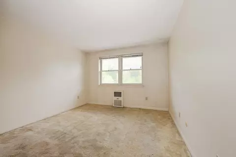 Bedroom - 239 Main St #B11, Reading, MA 01867 photo 4 of 4