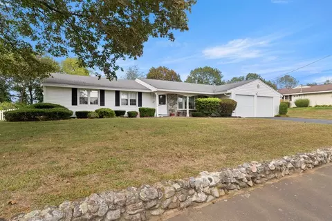 12 Cornell Rd, Danvers, MA 01923 photo 4