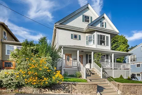 5 Hampstead Ln #1, Boston, MA 02130