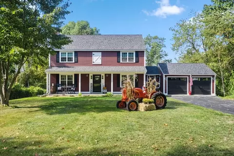 312 Old Marsh Hill Rd, Dracut, MA 01826