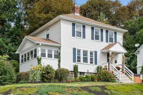 50 Burncoat Ter, Worcester, MA 01605
