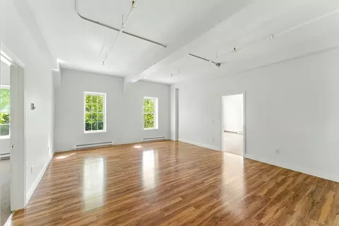 148 Bernon St #15, Woonsocket, RI 02895 photo 8
