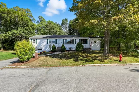 36 Mary Lou St, Methuen, MA 01844