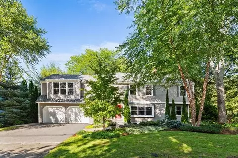 75 Cedar St, Lexington, MA 02421