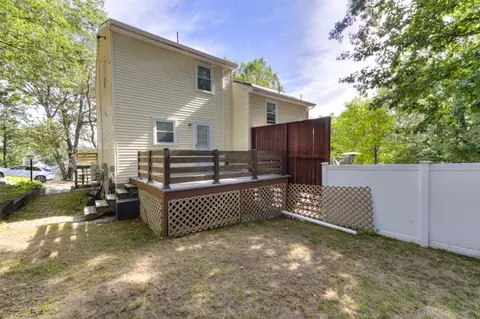 Exterior - 26 Mildred Ave, Worcester, MA 01603 photo 6 of 9