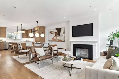 253 W 3rd St #253, Boston, MA 02127