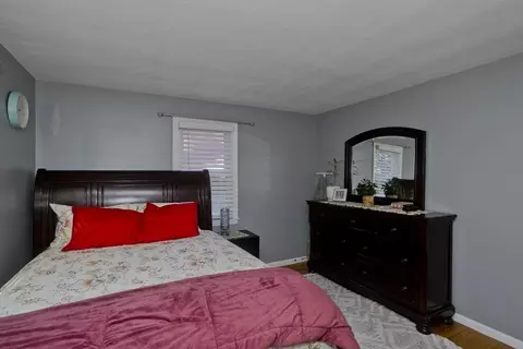 156 Gardens Dr, Springfield, MA 01119 photo 9