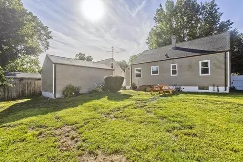 156 Gardens Dr, Springfield, MA 01119 photo 33