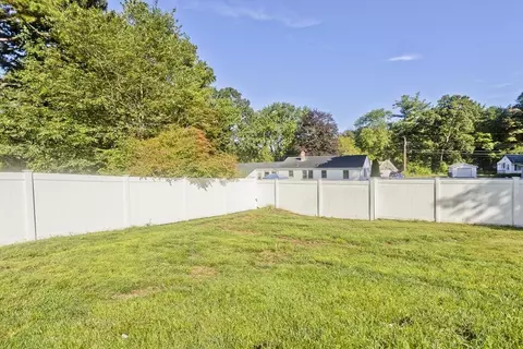 156 Gardens Dr, Springfield, MA 01119 photo 35
