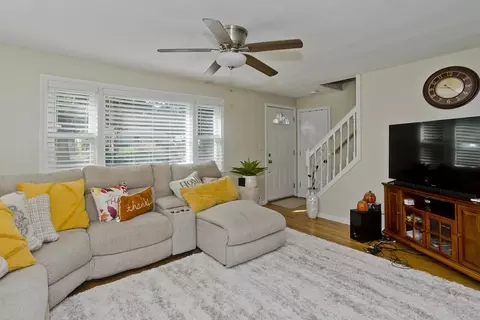 156 Gardens Dr, Springfield, MA 01119 photo 15