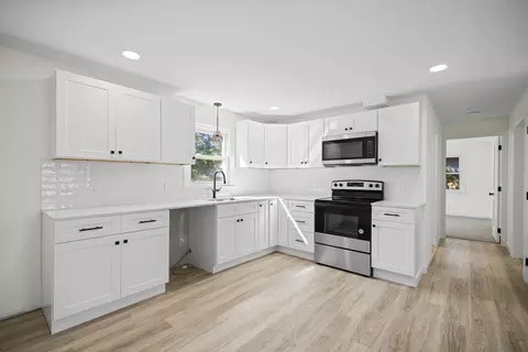 6 Sparrow Dr, Springfield, MA 01119 photo 10