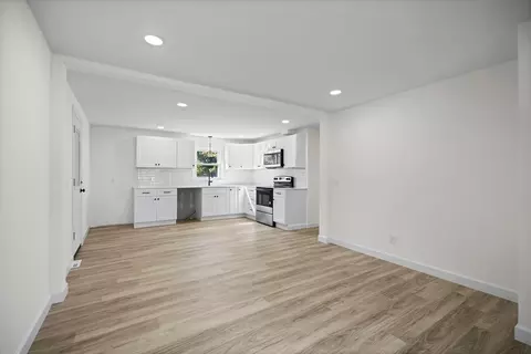 6 Sparrow Dr, Springfield, MA 01119 photo 13